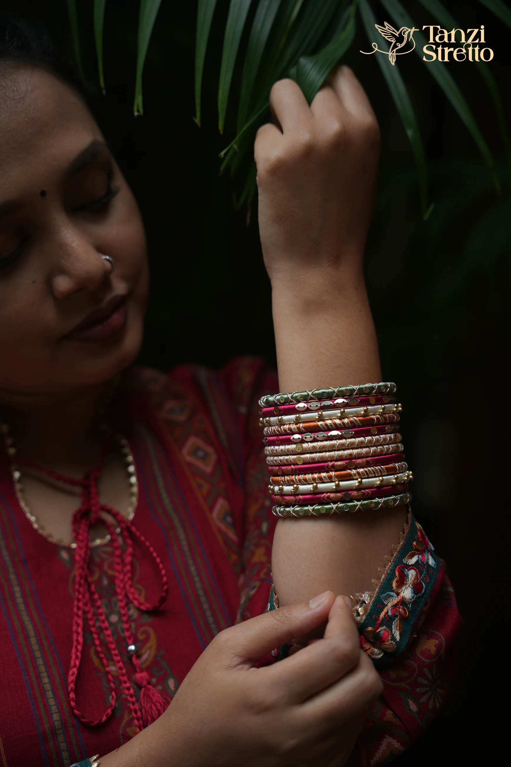 লীলাবতি - Leelaboti Bangle - View 2